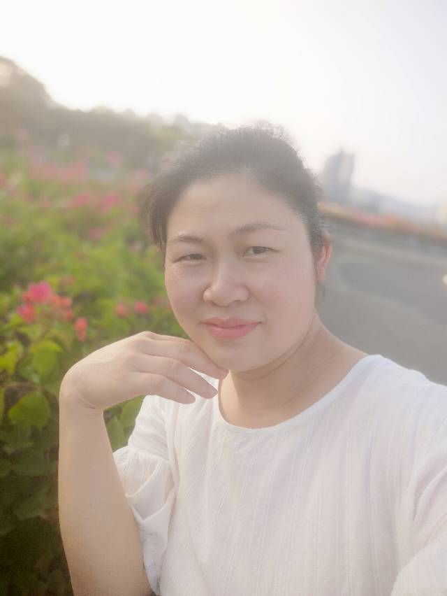 贾女士